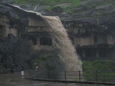 ellora-caves-india-0.jpg