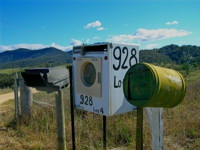 mailbox02.jpg