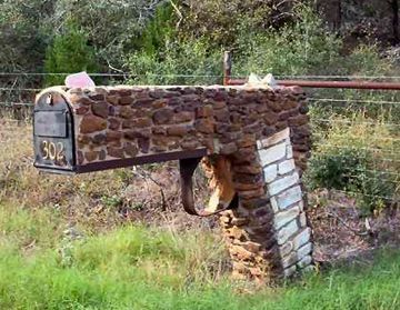 mailbox07.jpg