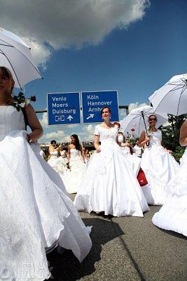 german-autobahn-party-3.jpg