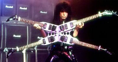 2zz0070530-Weird_Guitar_Angelo_Batio_.jpg
