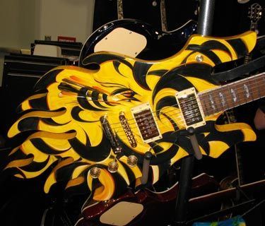COOL GUITAR 10.jpg