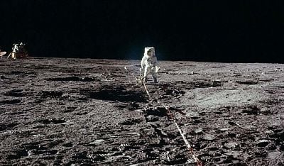 as12-46-6813sm.jpg