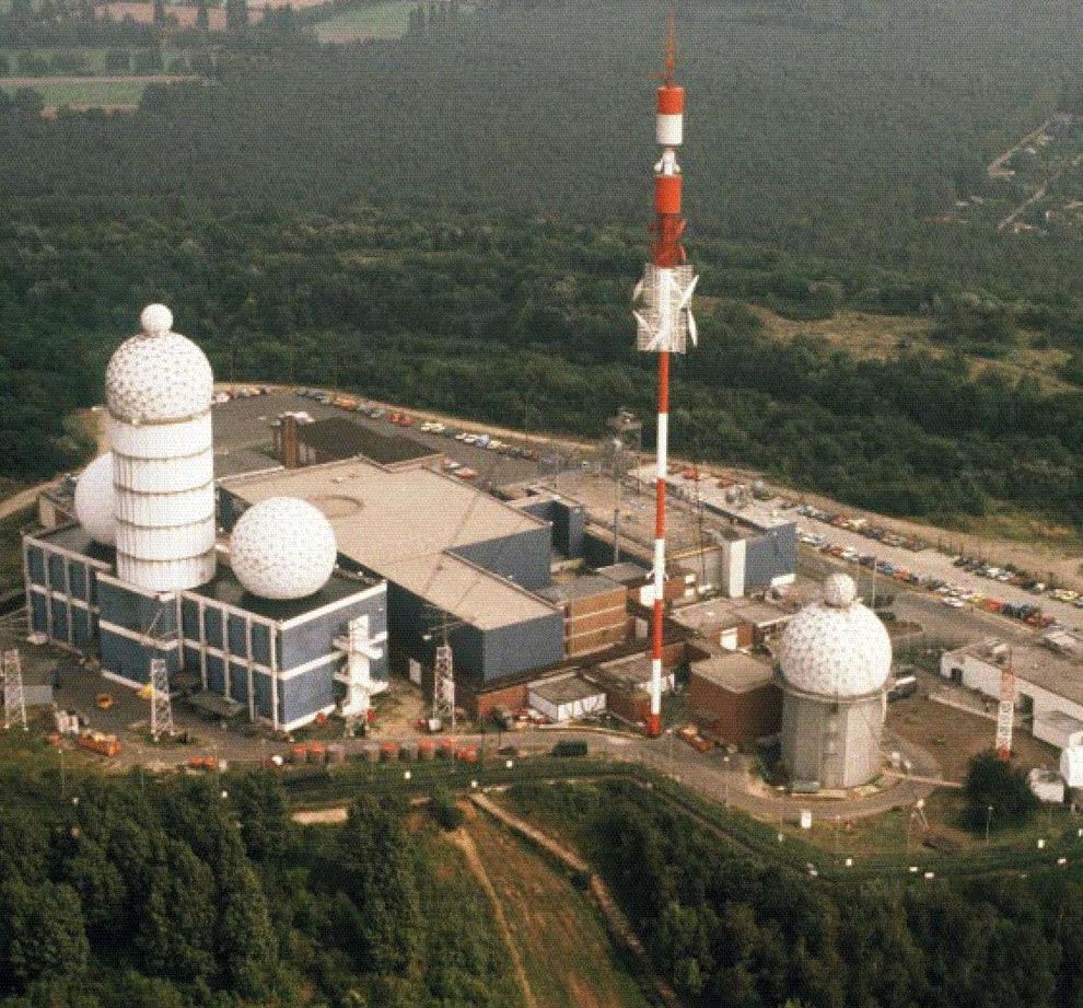 The-aerial-image-depicts-approximately-the-maximum-installation-on-the-Teufelsberg-as-it-once-wa.jpg