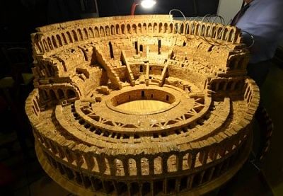 cork-sculptures-550x381.jpg