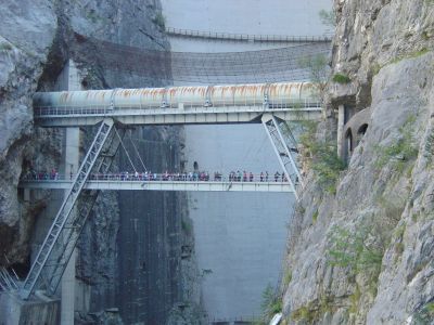 La-diga-del-Vajont-15.jpg
