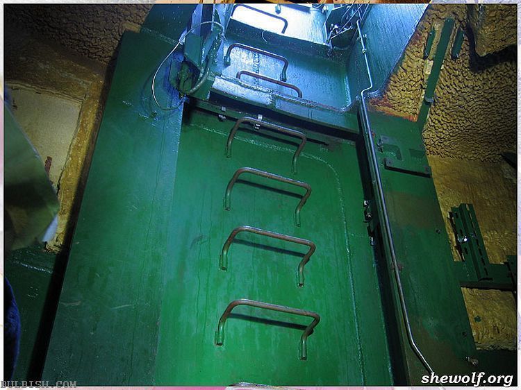 30_222Abandoned_missile_silo_in_Russia__._for__NATO_SS_19_mod.2_Stiletto__rockets.jpg