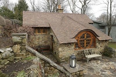 hobbit_house_philly_001.jpg