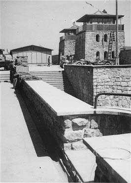 View of the main gate at the Mauthausen concentration camp.jpg