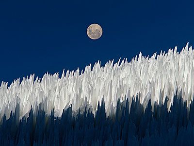 Penitentes%20moon.jpg