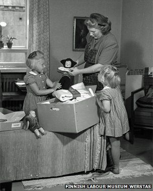 1947maternitypack.jpg