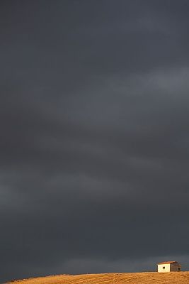different-scenes-weather-behind-little-house-hill-manuel-cosentino-2.jpg