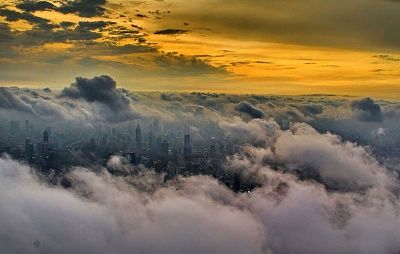 crane-operator-wei-genshen-photos-shanghai-above-2.jpg