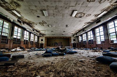 abandoned-elementary-school-texas-002.jpg
