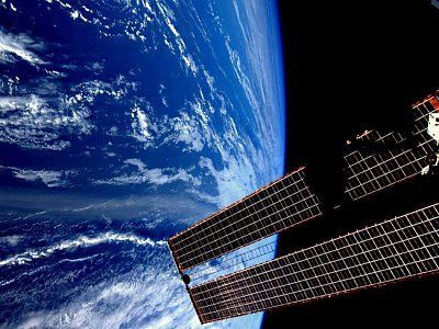 488549-earth-iss.jpg