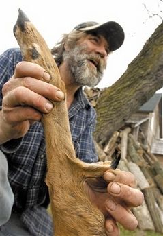 capt-wifon10112142107-seven_legged_deer_wifon101.jpg