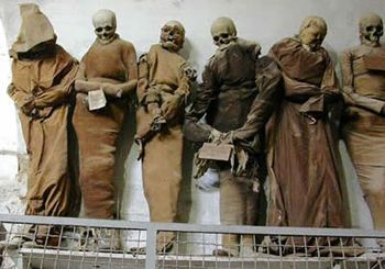 palermo-capuchin-catacombs7-c-paradox.jpg