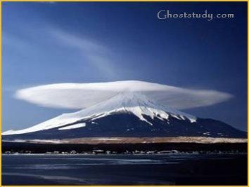 cloud01.jpg