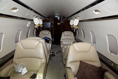 bombardier-bd-100-n300er.jpg