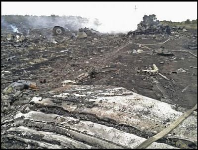 777-crash-dead-bodies-004.jpg