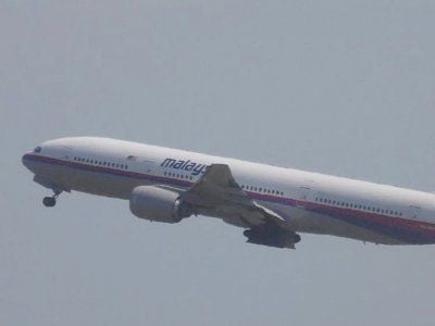 777-crash-dead-bodies-012.jpg