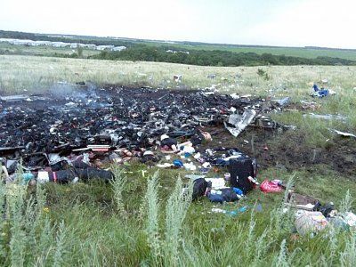 777-crash-dead-bodies-013.jpg