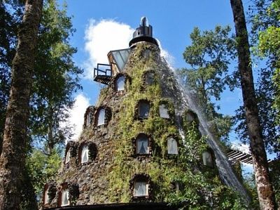 magic-mountain-lodge-550x411.jpg