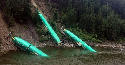 montana-derailment-wrecks-new.jpg