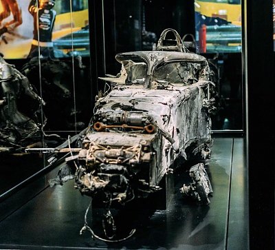 split-formula-1-car.jpg