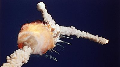 challenger-breaks-apart.jpg