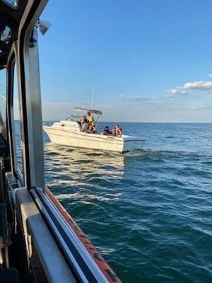 image_7325824.jpg