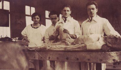 vintagemortician4.jpg