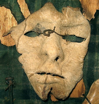 skinned-human-face-ed-gein-sideshow_1_95e9eabb142c93c95dae6c80b40e35a3.jpg