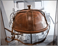 electricchairhelmet.gif