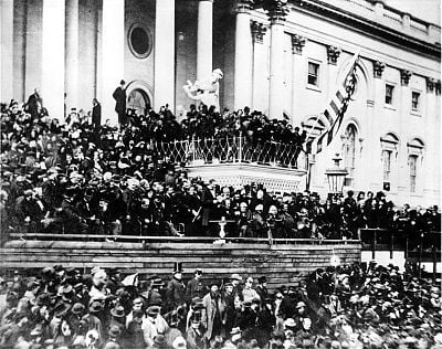 760px-lincoln_second.jpg