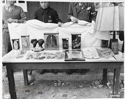 Name:  Buchenwald ILSE KOCH TRIAL LAMPSHADES HUMAN SKIN.jpg
Views: 4306
Size:  40.5 KB