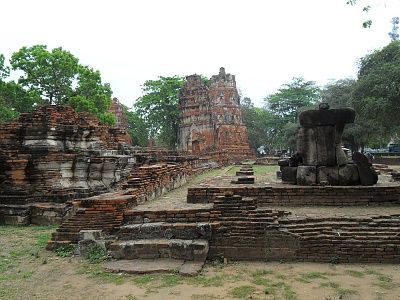wat-phra-mahathat-ayutthaya-thailand.jpg