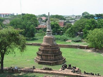 the_world.1146650820.ayuthaya_-_014_stupa.jpg