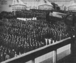 Lagerappell%20im%20KZ%20Sachsenhausen%20(30er%20Jahre).jpg