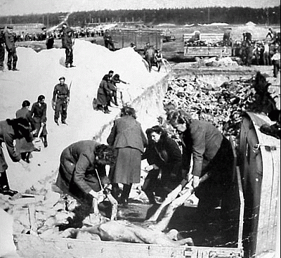 bergen-belsen_at-liberation-british-army.gif