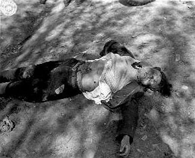 dead-german-female-guard-ohrdruf-concentration-camp.-she-either-killed-us-tr.jpg