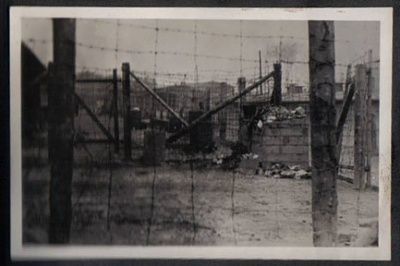 small-camp-buchenwald-jews.jpg