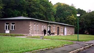 commandants-headquarters-left-side-carachoweg.jpg