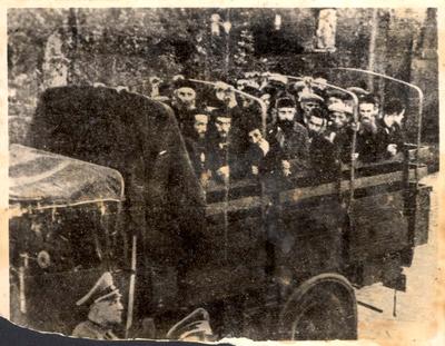 deportees ina  truck.jpg