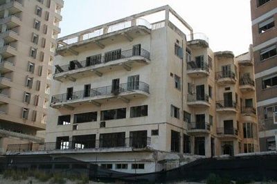 abandoned_resort_town_009.jpg