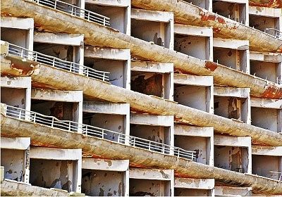 abandoned_resort_town_014.jpg