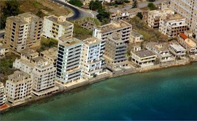 abandoned_resort_town_026.jpg