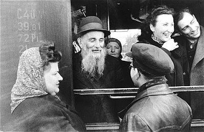friends-family-members-bid-farewell-departing-dps-train-station-bergen-belsen.jpg