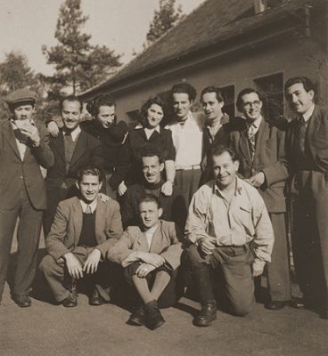 group-portrait-members-kibbutz-haghibor-hachshara-bergen-belsen-dp-camp.jpg