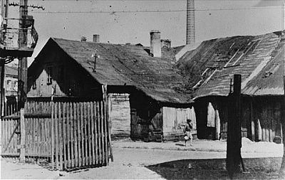 entrance-zawiercie-ghetto.jpg